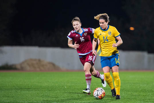 Rysslands Anastasia Pozdeeva och Sveriges Hanna Folkesson