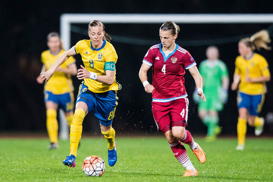 Sveriges Lotta Schelin  och Rysslands Tatiana Sheikina