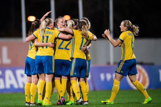 Sveriges Pauline Hammarlund, Stina Blackstenius, Lisa