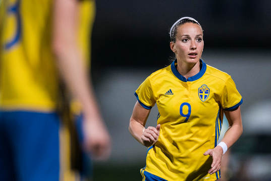 Sveriges Kosovare Asllani