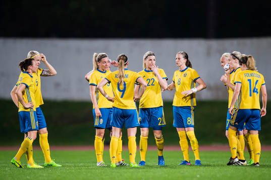 Sveriges Jessica Samuelsson, Nilla Fischer, Linda Sembrant,