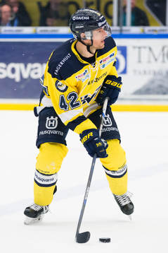 s Dylan Reese
