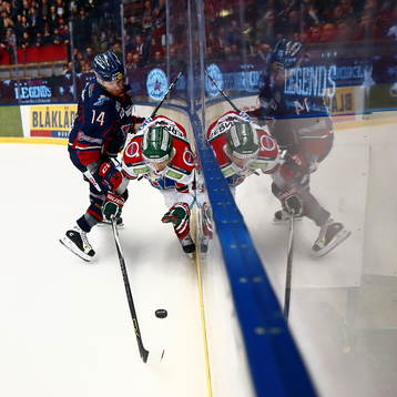 Frölundas Nicklas Lasu och Linköpings Anssi Salmela