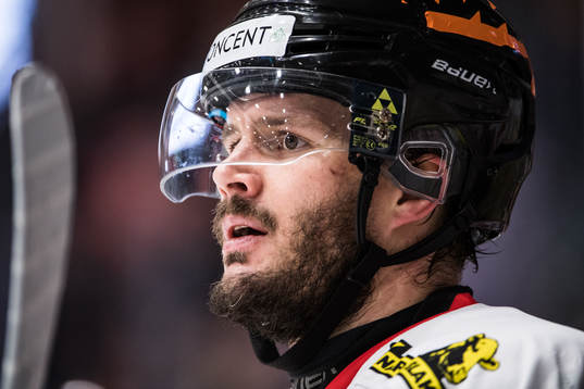 Örebros Johan Wiklander deppar