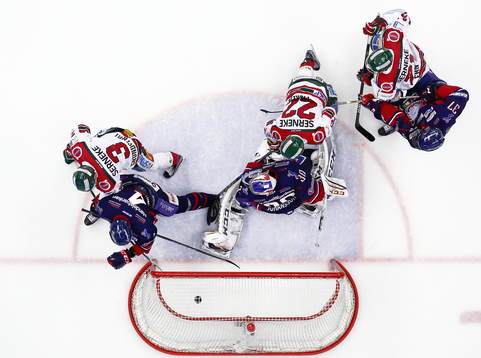Mål 1-1 av Frölundas Carl Grundström