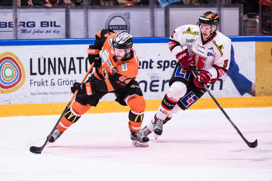 Karlskronas Jimmy Andersson och Örebros Gustav Backström