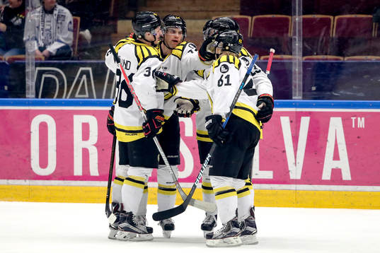 Brynäs jublar