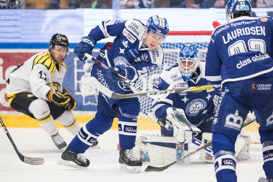 Leksands Patrik Norén i ishockeymatchen i SHL mellan