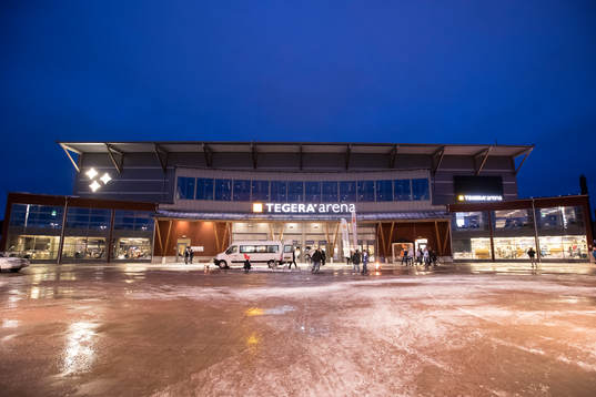 Tegera Arena exteriör i ishockeymatchen i SHL mellan