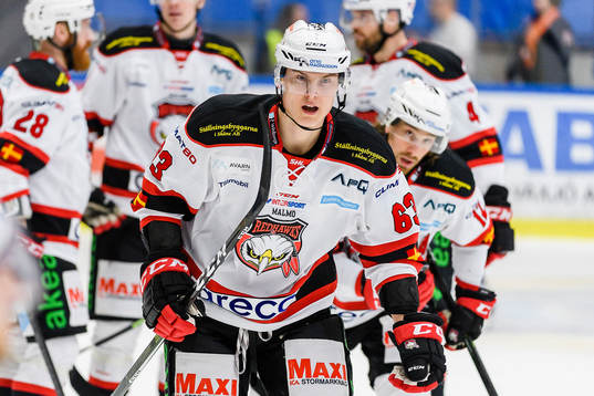 Malmö Redhawks Fredrik Händemark jublar