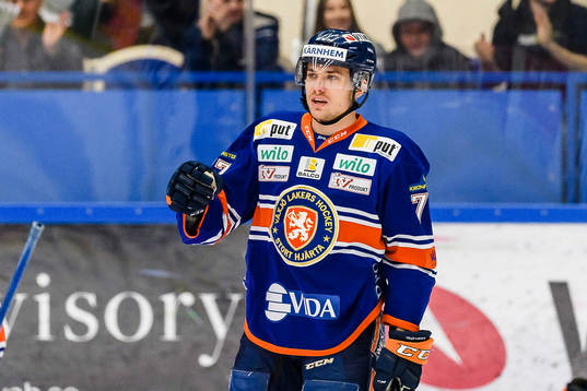 Växjös Pontus Netterberg jublar
