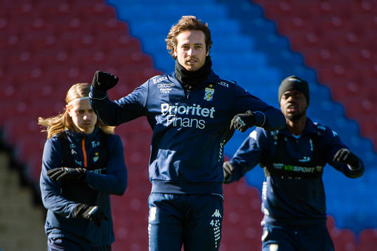 Mikkel Diskerud tränar med IFK Göteborg