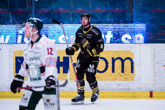s Jens Hellgren jublar