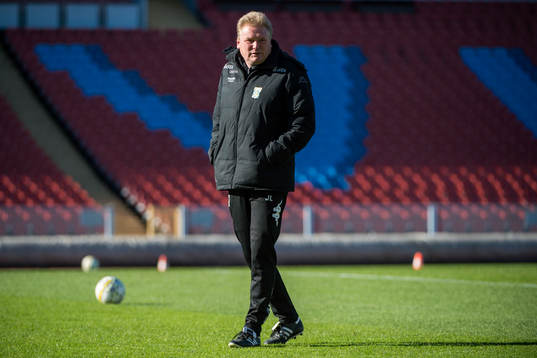 Tränare Jörgen Lennartsson tränar med IFK Göteborg
