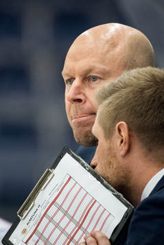Almtunas tränare Marcus Ragnarsson