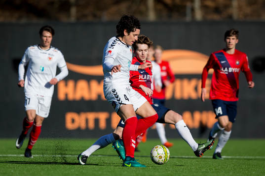 Kalmars Marko Biskupovic mot Örgrytes Andreas Östling