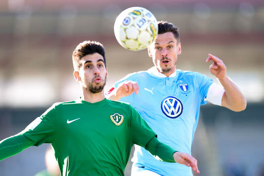 Jönköpings Alejandro Fernandez Portillo och Malmö FFs