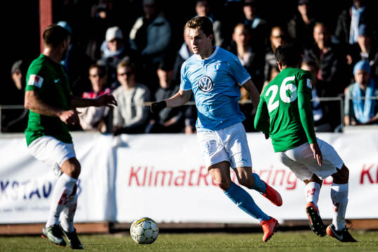 Malmö FFs Mattias Svanberg och Jönköpings André Calisir