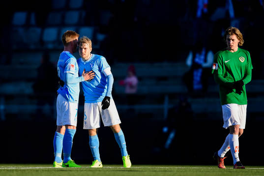 Malmö FFs Oscar Lewicki och Anders Christiansen jublar