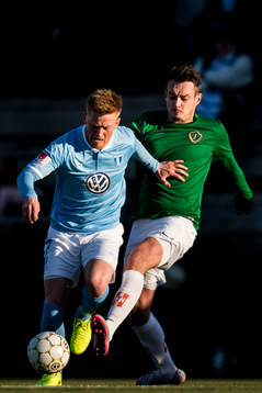 Malmö FFs Anders Christiansen och Jönköpings Daryl Smylie