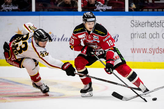 Luleås Christopher Mastomäki och Malmö Redhawks Robin