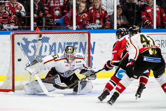 Malmö Redhawks Frederik Storm gör 3-1 bakom Luleås