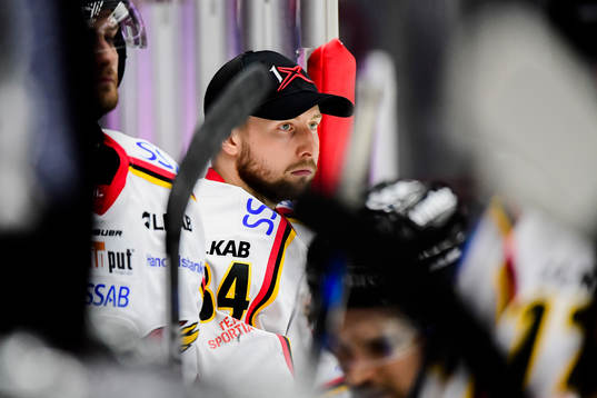 Luleås målvakt Joel Lassinatti i båset