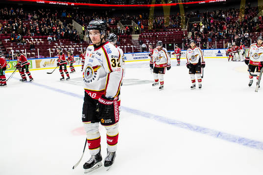 Luleås Oscar Engsund deppar