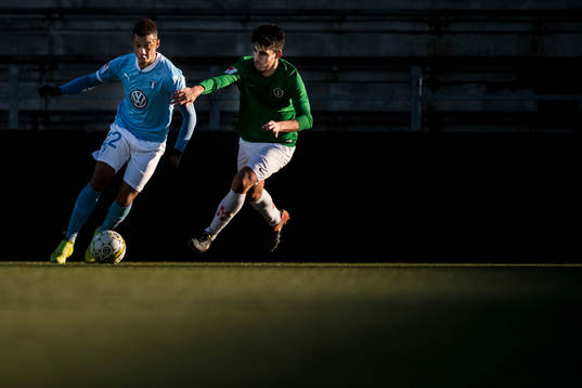 Bläddra bland fler bilder av Fotboll, Träningsmatch, Malmö FF - Jönköping