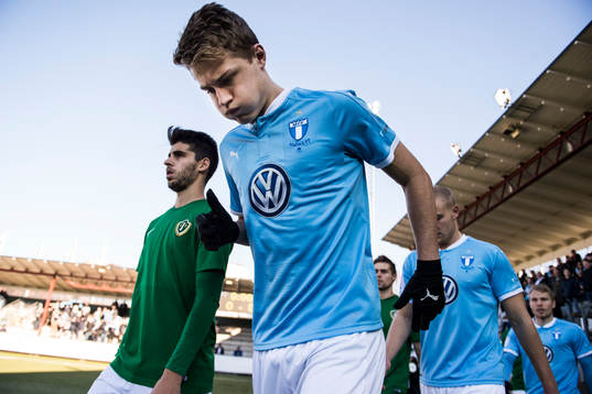 Malmö FFs Mattias Svanberg gör entré
