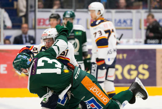 under åttondelsfinal 1 i SM-slutspelet i ishockey mellan
