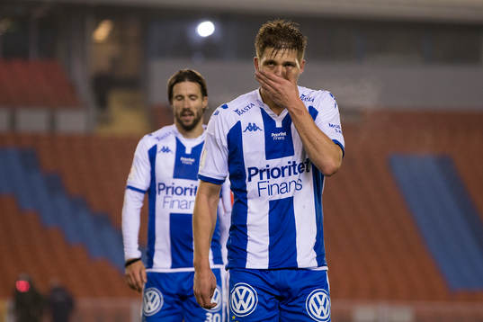 IFK Göteborgs Mikael Boman och Mattias Bjärsmyr deppar