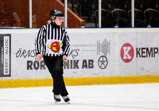 Linjedomare Ida Henriksson