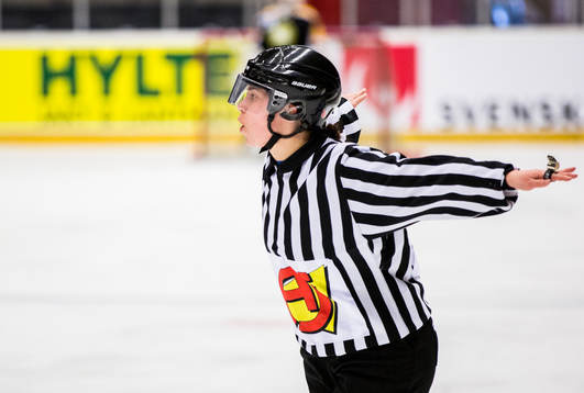 Linjedomare Hanna Öberg