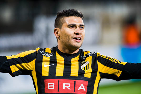 Häckens Paulinho jublar