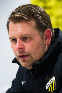 Häckens tränare Mikael Stahre