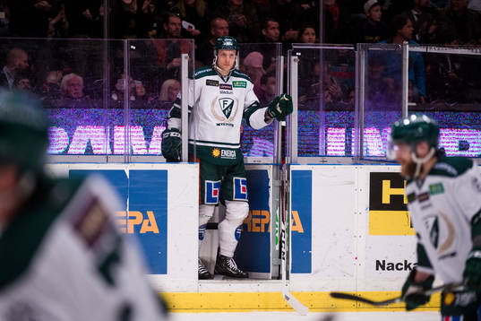Färjestads Johan Ryno deppar