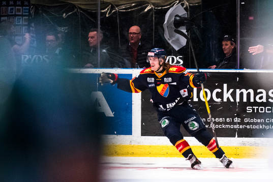 Djurgårdens Axel Jonsson Fjällby jublar