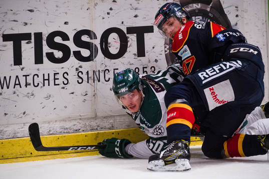Färjestads Sebastian Erixon och Djurgårdens Linus