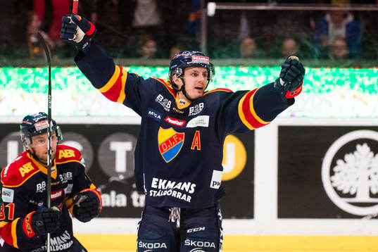 Djurgårdens Markus Ljungh  jublar