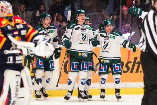 Färjestads Joel Eriksson Ek jublar