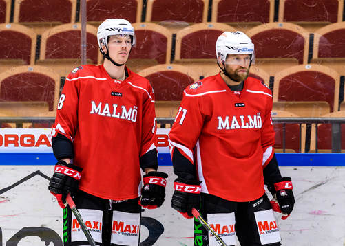 Malmö Redhawks Lars Bryggman (v) och Mathias Tjärnqvist