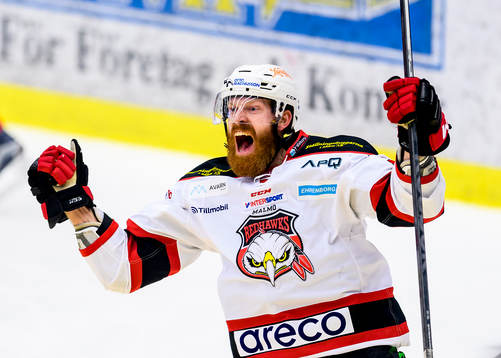 Malmö Redhawks Jens Olsson jublar