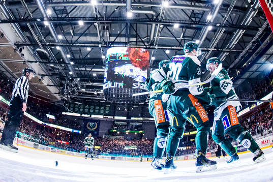 Färjestads Joel Eriksson Ek, Per Åslund och Magnus Nygren