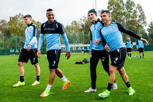Felipe Carvalho, Pawel Cibicki och Yoshimar Yotún