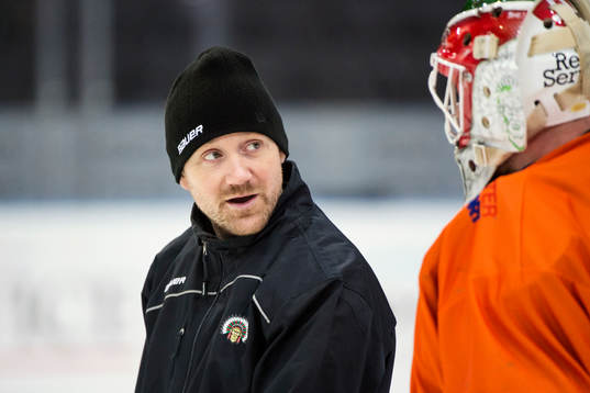 Frölundas målvaktstränare Kristoffer Martin och målvakt