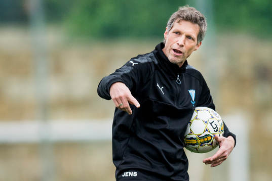 Assisterande tränare Jens Fjellström