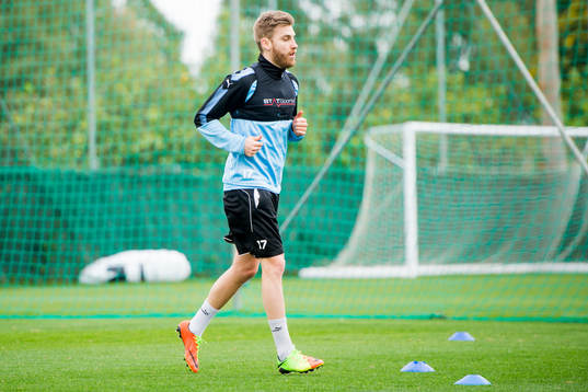 Rasmus Bengtsson kör rehab