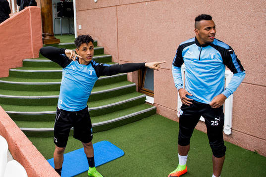 Yoshimar Yotún och Felipe Carvalho