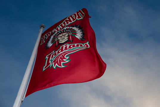 En Frölunda flagga utanför Scandinavium innan kvartsfinal
